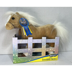 BREYER HORSE AURORA TAN ‘A Horse Of My‎ Very Own’ PLUSH Horse Morgon